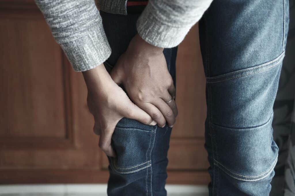 Relatyv - Endometriosis And Leg Pain: Is There A Connection?