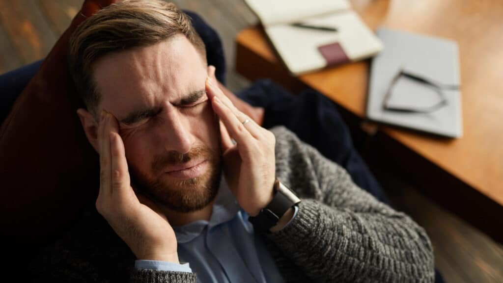 Relatyv - Causes of Throbbing Headache